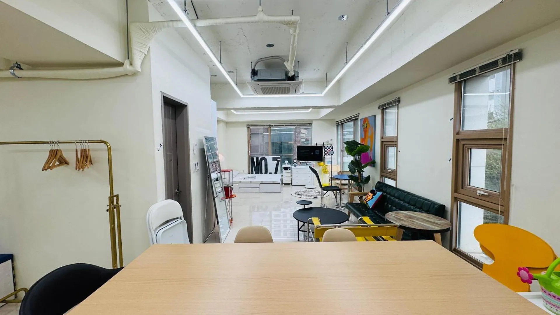 401, Atelier Seongsu Riverside Loft Cherry Blossom Road Han River Airport Bus Seoel 0*,  Zuid-Korea