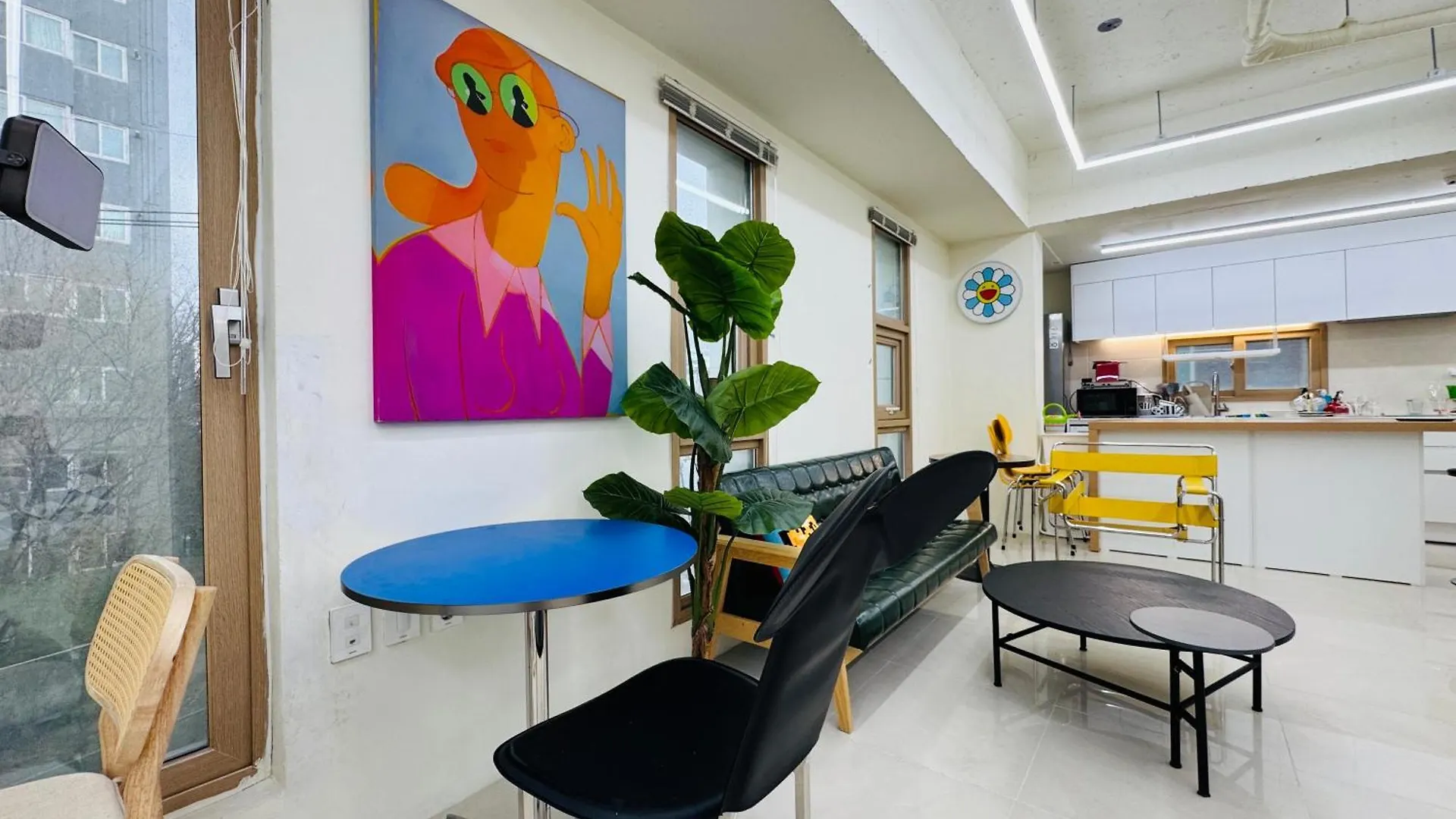 401, Atelier Seongsu Riverside Loft Cherry Blossom Road Han River Airport Bus Seoel